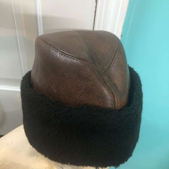 ***SOLD***60s Menss Brown Vinyl & Fx Black Fur Trimmed Cap Russian Cossack Hat - Picture 2 of 7